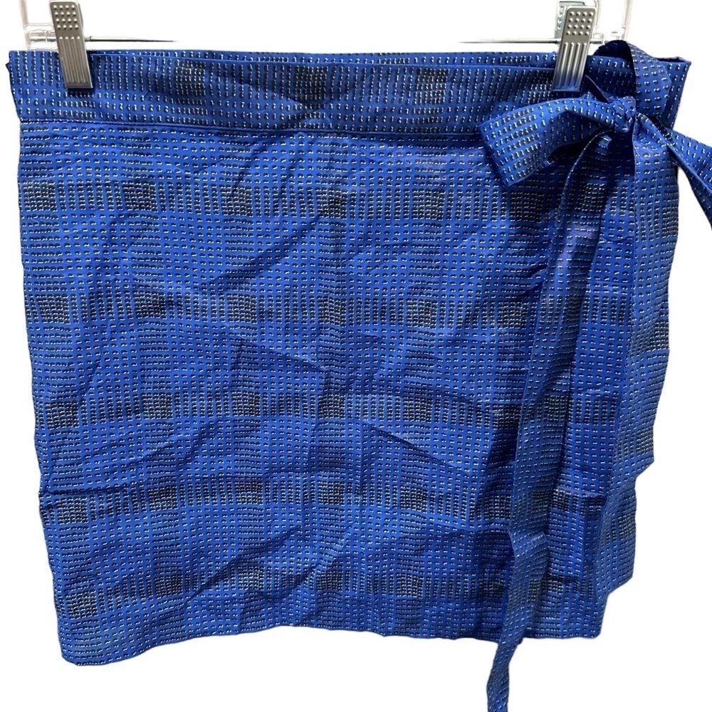 SUMMERSALT The Wrap Cover Up Skirt Hydrangea Modern Plaid Black Blue - Picture 3 of 4
